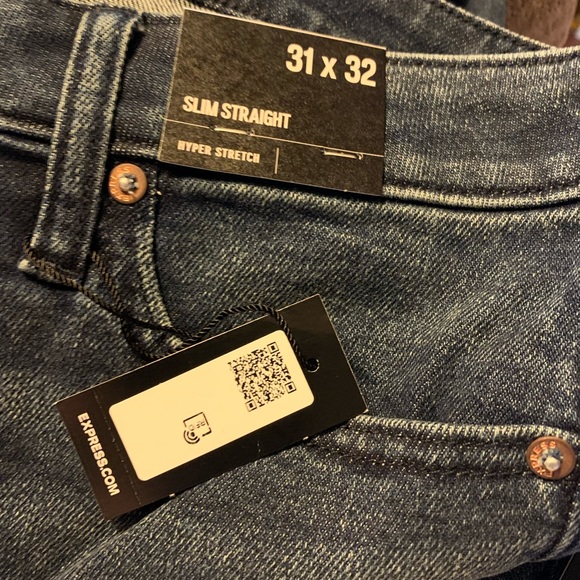 Express Slim Straight Dark Wash Stretch Jeans Size 31/32 - Picture 8 of 11
